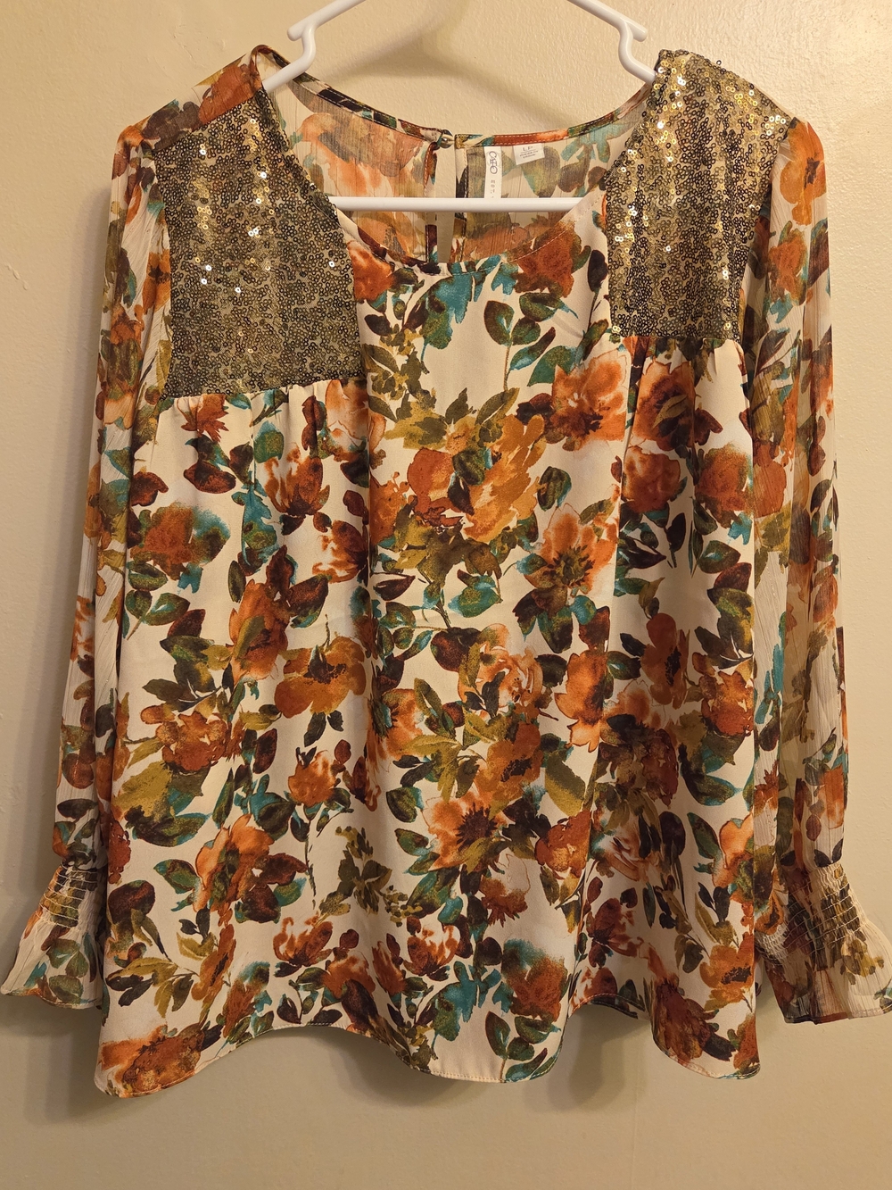 Cato Large Petite LP Floral Blouse Gold Sequin Shimmer Smocked Cuff Peasant Top